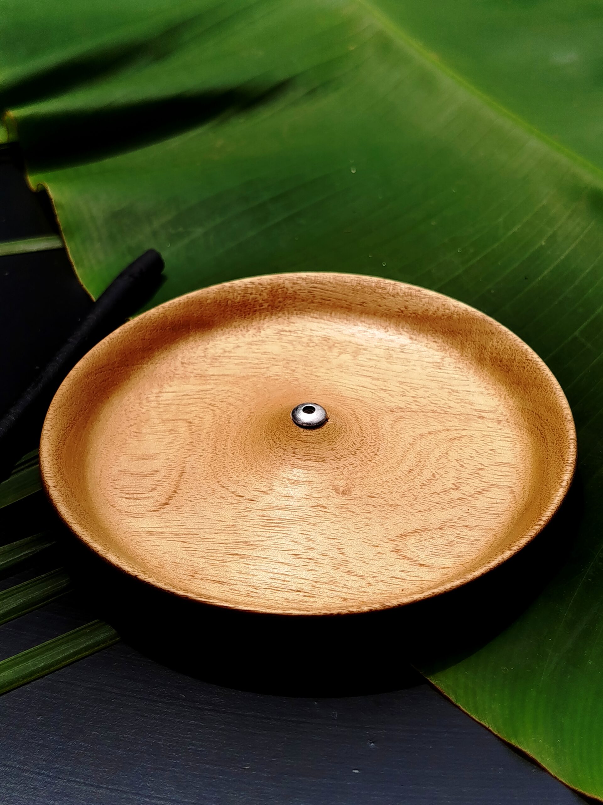 Incensário Redondo de Madeira | Eucalipto Importado - Imagem 3