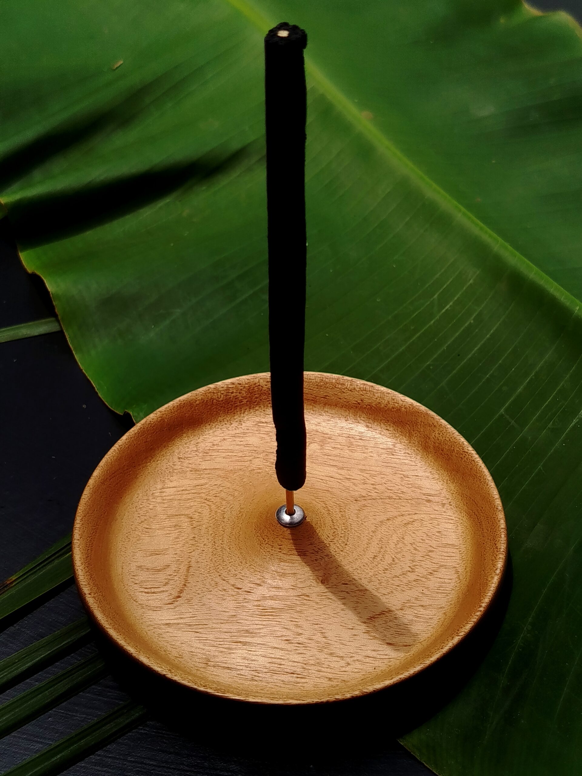 Incensário Redondo de Madeira | Eucalipto Importado - Imagem 4