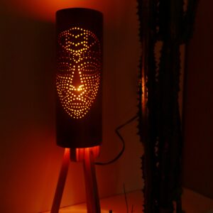 Luminária de Bambu Gigante | Totem com Luz Âmbar