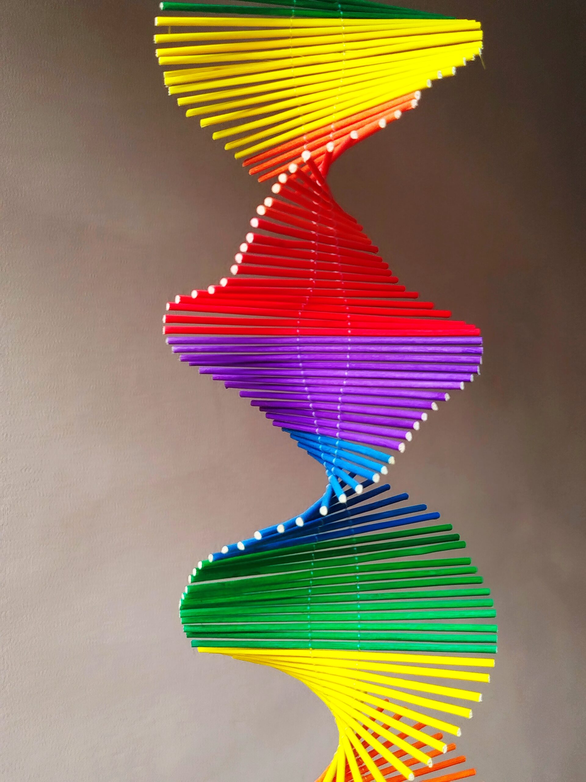 Mobile Arco Íris Mensageiro dos Ventos | Catavento Espiral de Bambu - Imagem 3