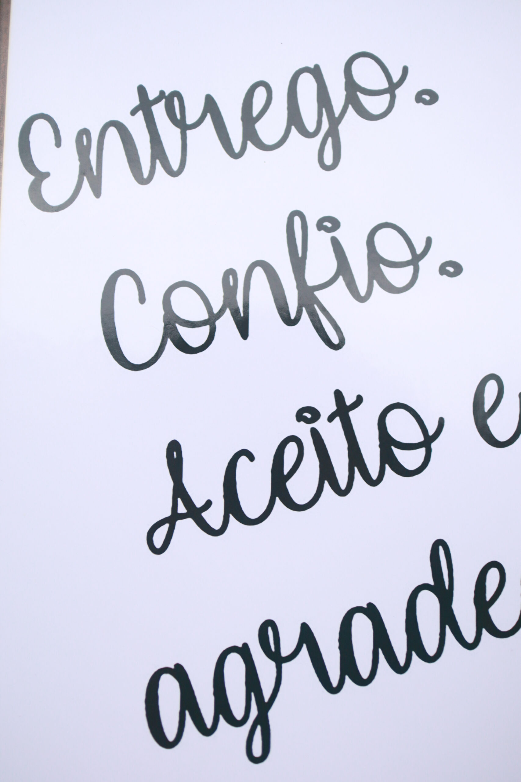Quadro Entrego, Confio, Aceito, Agradeço - Imagem 2
